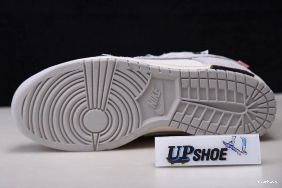 Lot 18 O-W DJ0950-112 Low Dunk Nike 0915